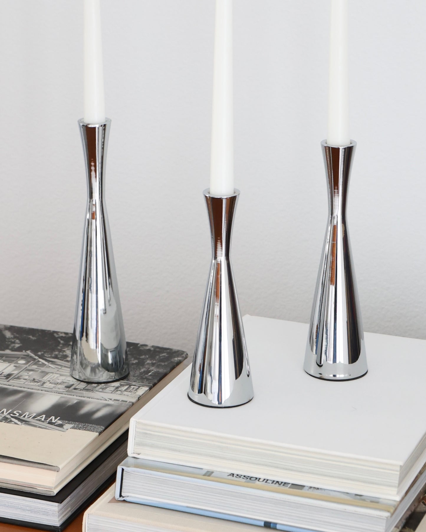 Silver Hourglass Candle Holder Set